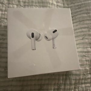 New sealed in box Apple AirPod Pro with MagSafe charging case